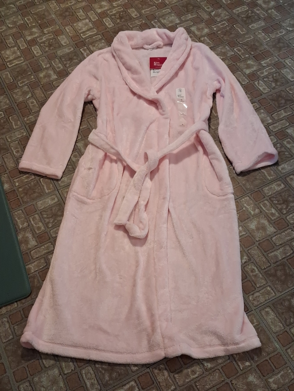 Kim Rogers Light Pink Plush Shawl-Collar Robe with Belt
